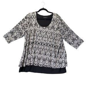 Karen Kane Top Womens 2X Black White Geometric 3/4 Sleeve Flowy Tunic Blouse